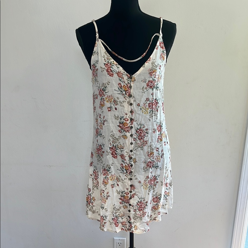 En Creme Floral Button-Down Dress - White and Pink